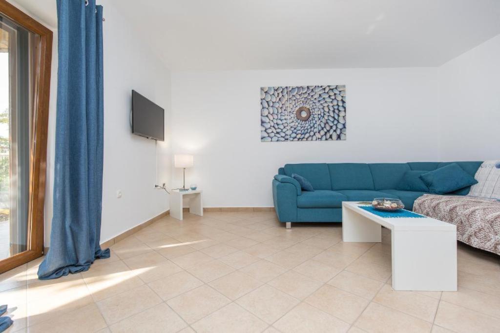 Apartments "Alen" Nedeščina Buitenkant foto