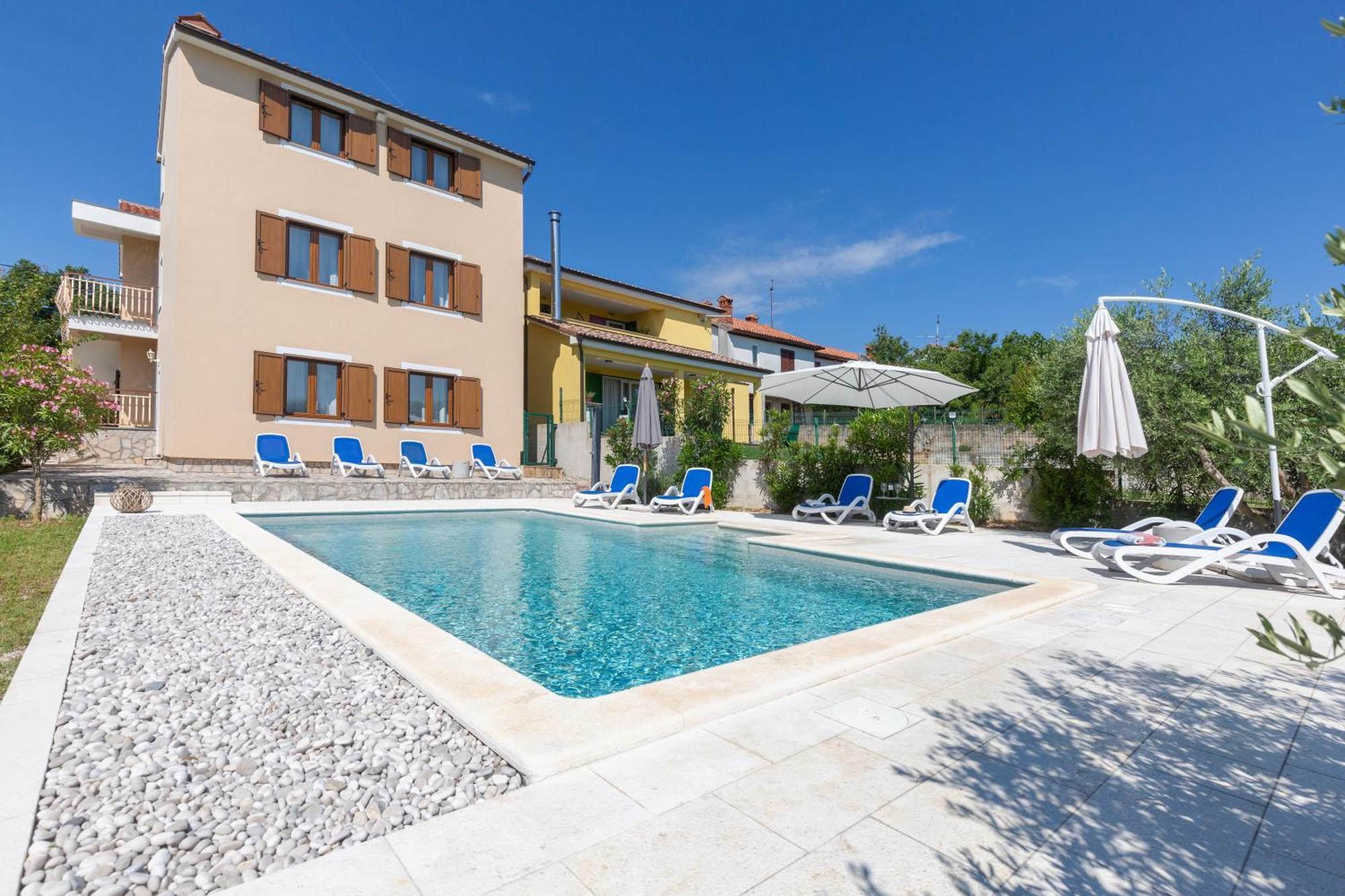 Apartments "Alen" Nedeščina Buitenkant foto