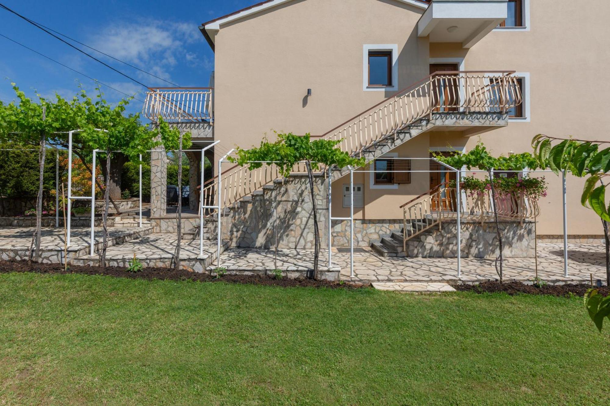 Apartments "Alen" Nedeščina Buitenkant foto